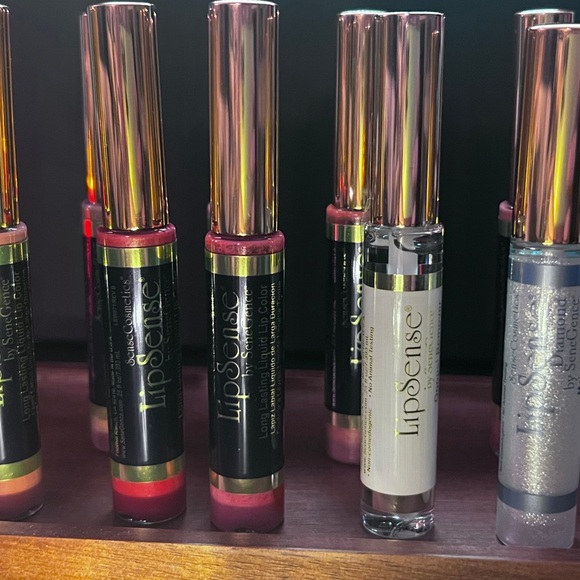 Set of 9 New Sealed SeneGence LipSense All colors in the bundle SALE!!! - Picture 15 of 15